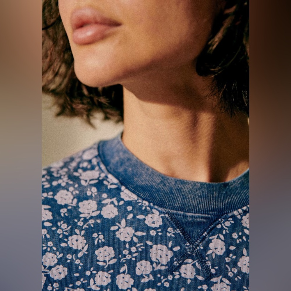NWT Sézane Alexa Sweatshirt in Blue Flowers - Picture 3 of 8